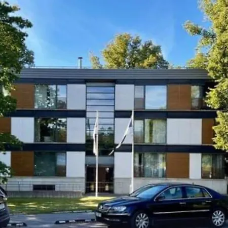 Cozy In Kadriorg Park Апартаменти Таллінн